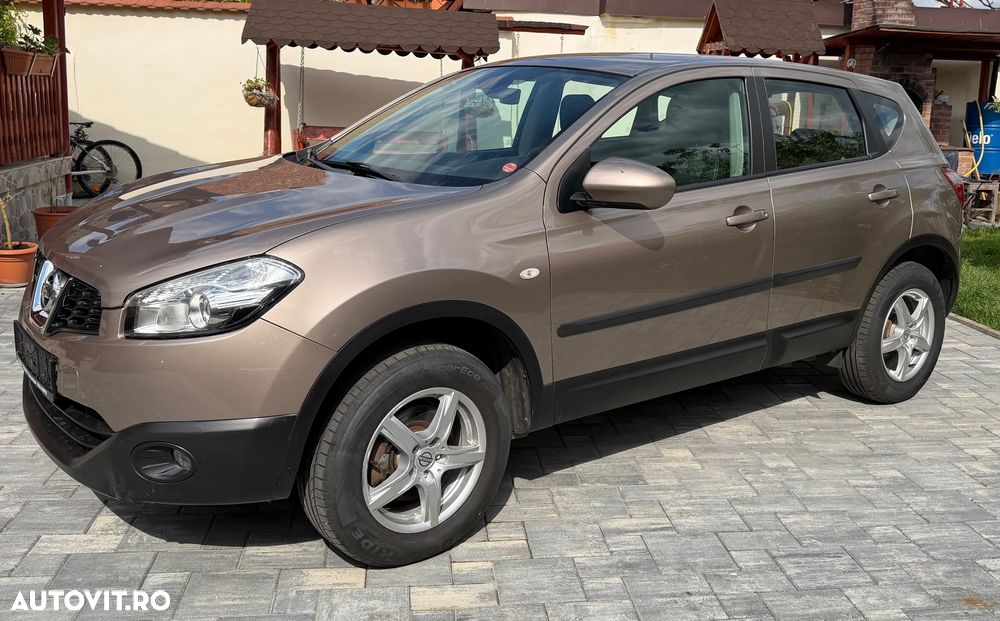 Nissan Qashqai 1.6 DCI 4 x 4 DPF Start/Stop tekna - 5