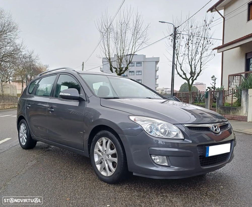 Hyundai i30 CW 1.6 CRDi Comfort - 2