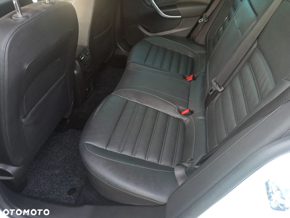 Opel Insignia 2.0 CDTI automatik Innovation - 16