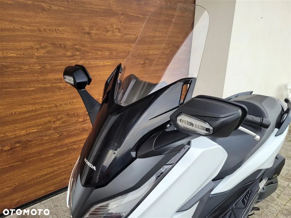 Honda NSS - 4
