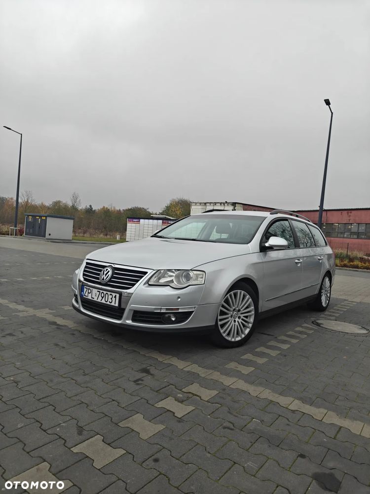 Volkswagen Passat 2.0 TDI DPF Sportline - 1