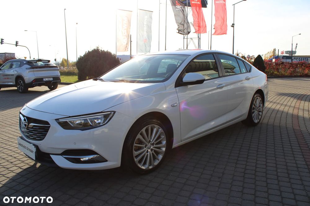 Opel Insignia 1.6 CDTI Enjoy S&S - 12