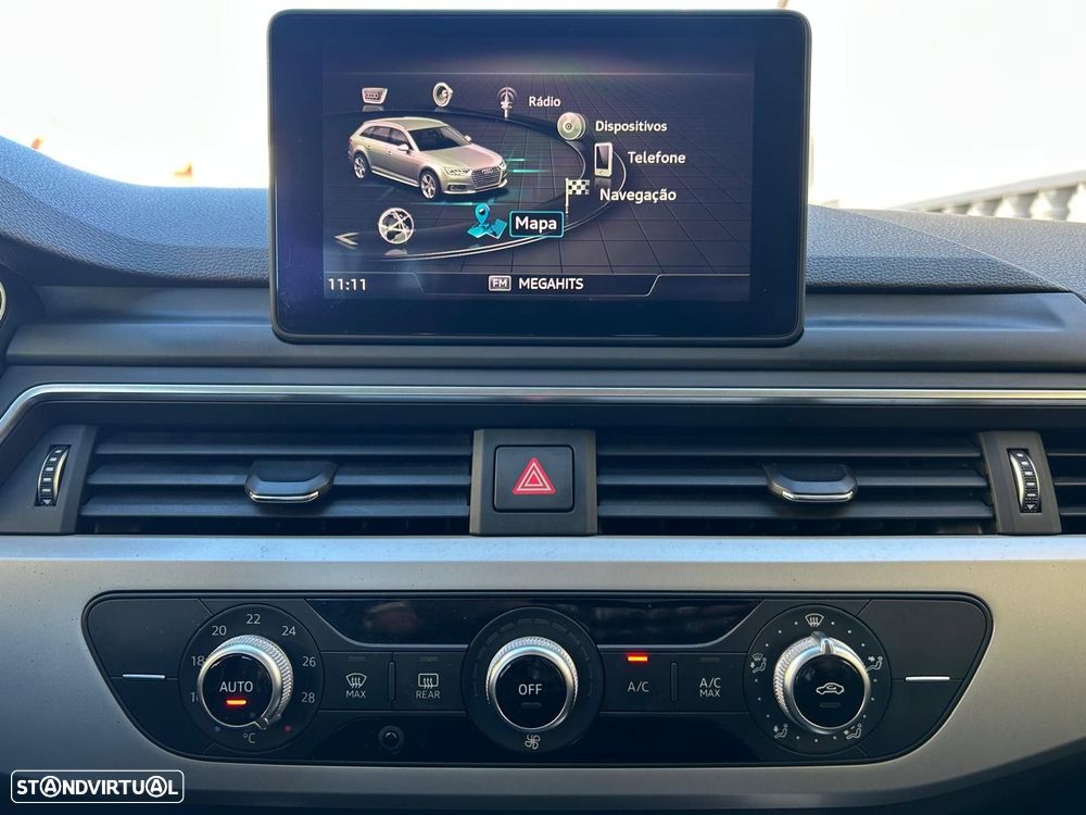 Audi A4 Avant 35 TDI Design S tronic - 25