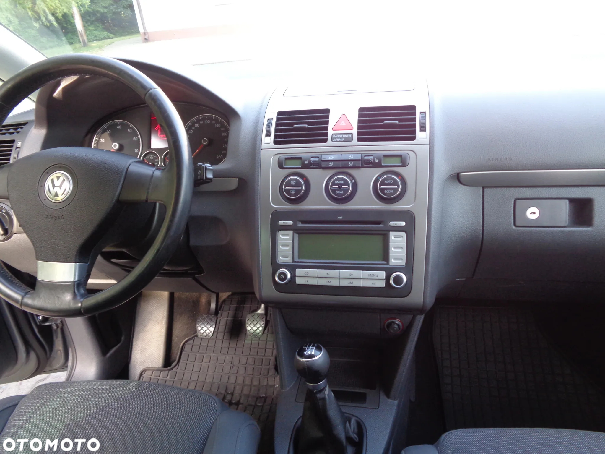 Volkswagen Touran 1.4 TSI Comfortline - 15