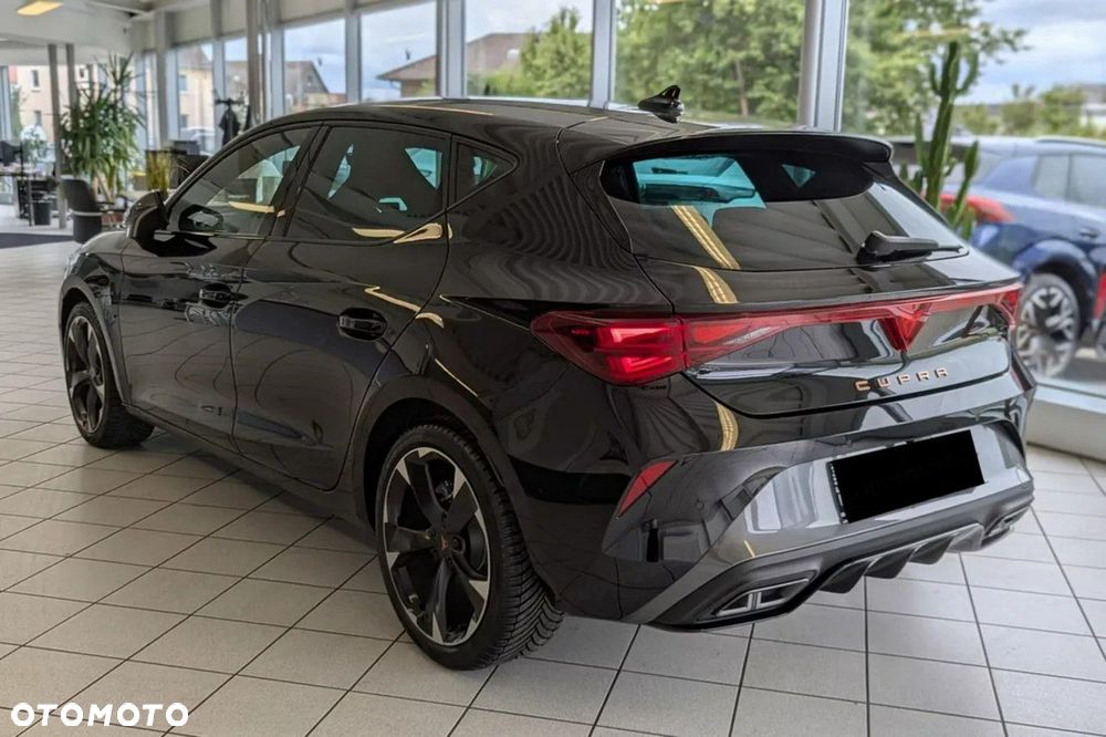 Cupra Leon 1.5 eTSI DSG - 5