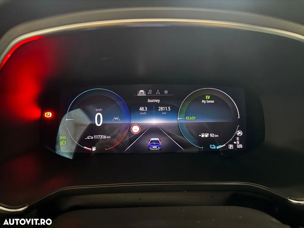 Renault Captur E-TECH PLUG-in 160 INTENS - 9
