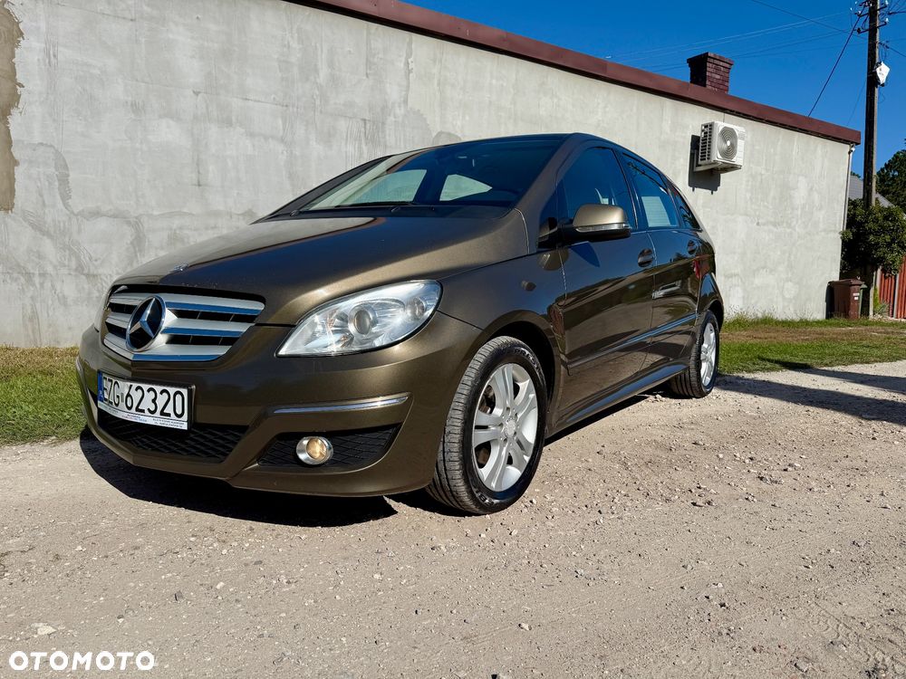 Mercedes-Benz Klasa B - 1