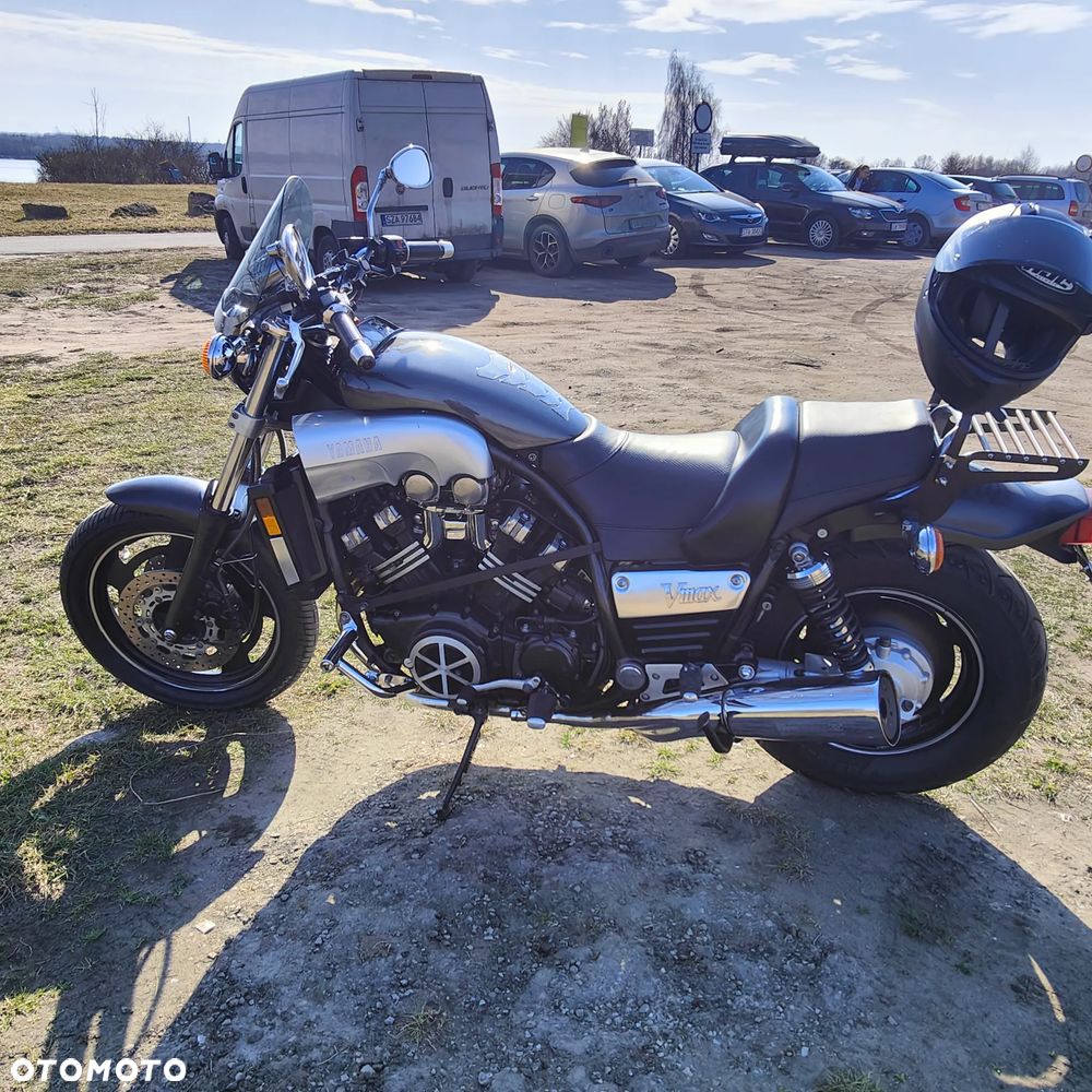 Yamaha V-MAX - 5