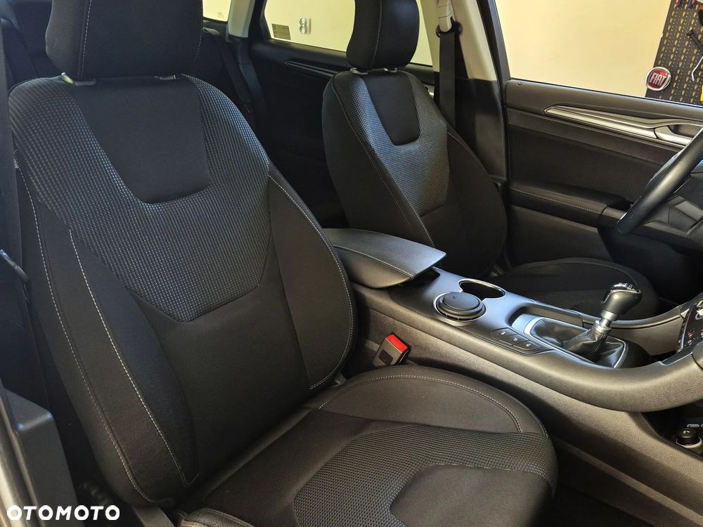 Ford Mondeo 2.0 EcoBlue Titanium - 10