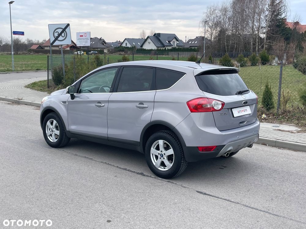 Ford Kuga 2.0 TDCi 2x4 Champions Edition - 35