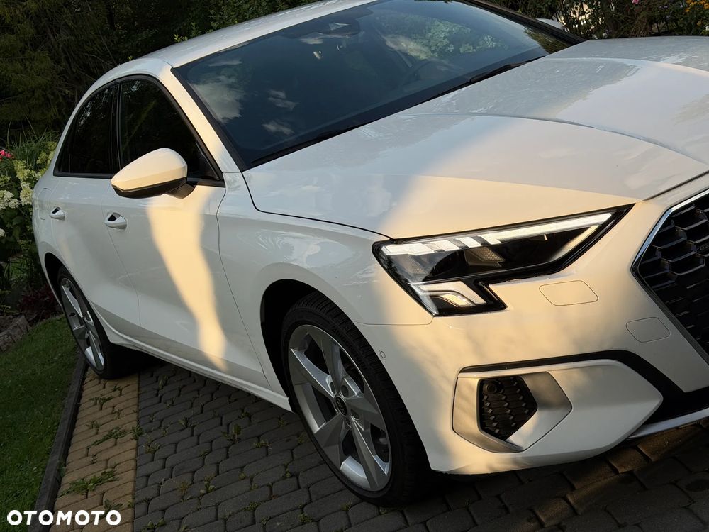 Audi A3 Limousine 40 TFSI quattro S tronic advanced - 9