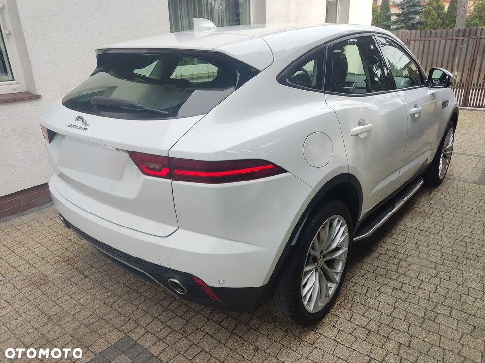 Jaguar E-Pace - 3
