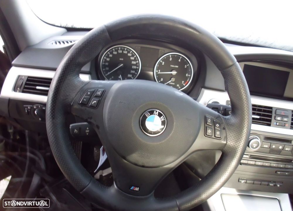 Peças BMW 3 (E90) 2004 a 2011 - 38