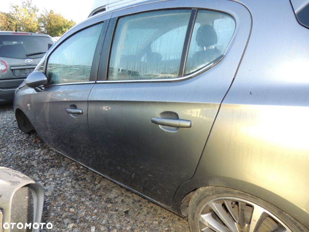Szyba boczna lewy prawa Opel Corsa E '16 - 2
