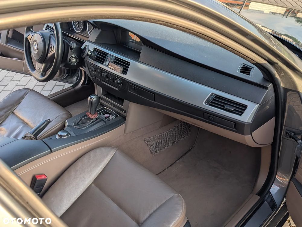 BMW Seria 5 - 11
