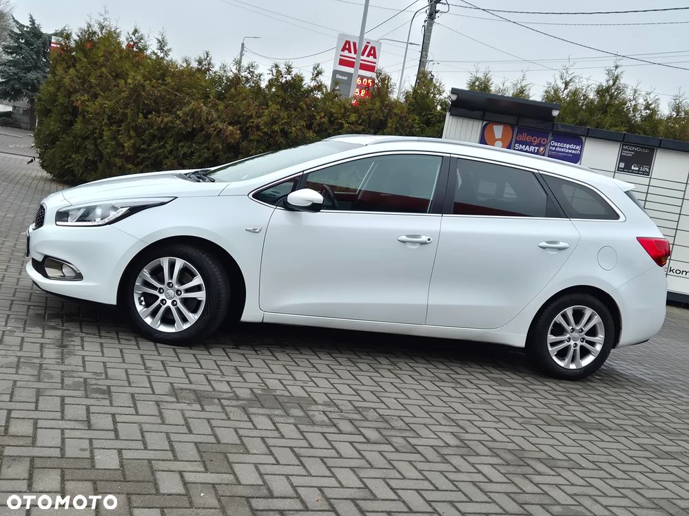 Kia Ceed 1.6 CRDi 128 Platinum Edition - 5