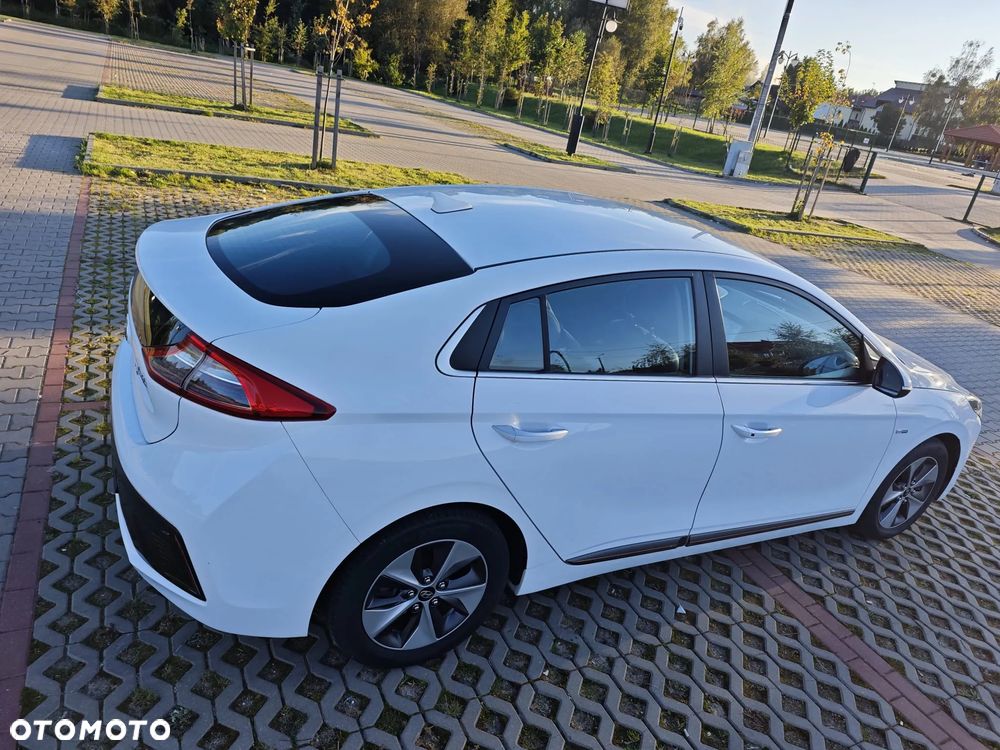 Hyundai IONIQ electric Premium - 4