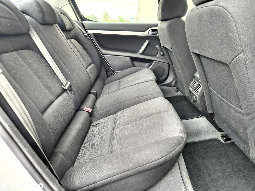 Peugeot 407 1.8 Presence - 18