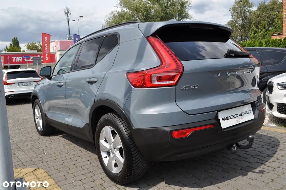 Volvo XC 40 T3 Momentum Core - 12