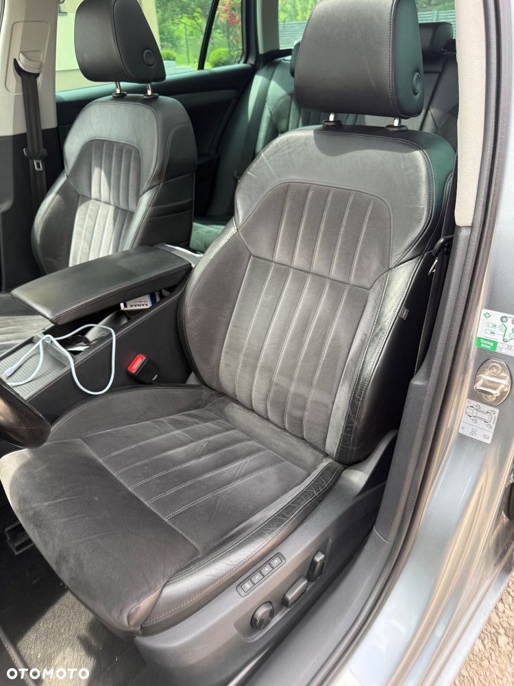 Skoda Superb 2.0 TDI Sportline DSG - 9