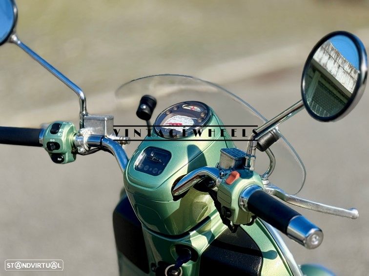 Vespa GTV GTV 250 verde - 16