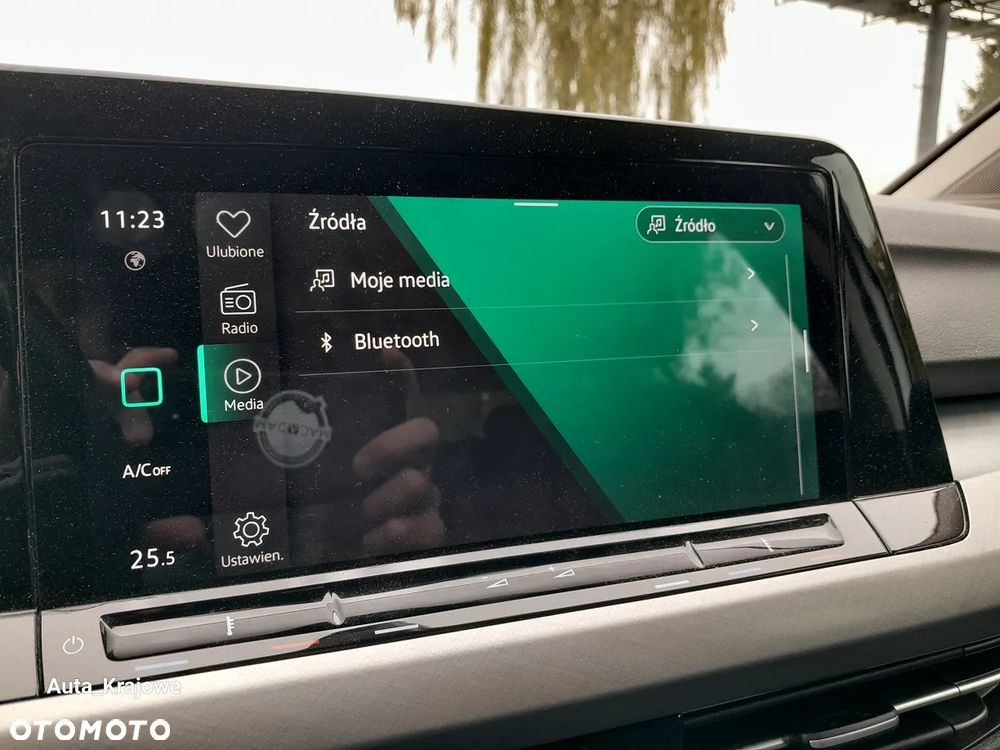 Volkswagen Golf 1.5 eTSI EVO Life DSG - 15