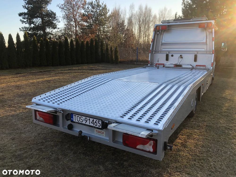 Volkswagen CRAFTER - 11