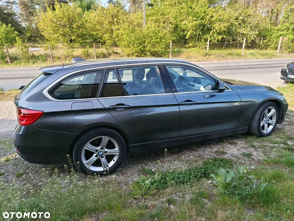 BMW Seria 3 318d - 5