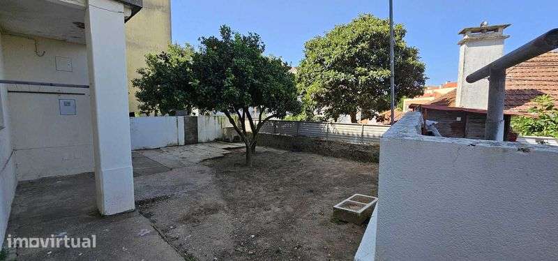Apartamento T3 - Cave - Centro de Mafra - Grande imagem: 3/6