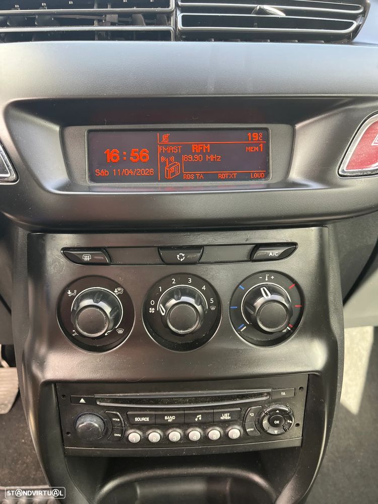 Citroën C3 Pure Tech Attraction - 6