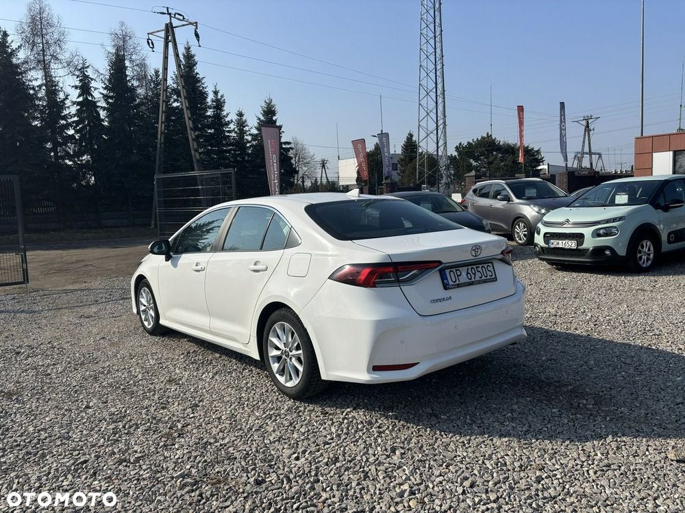 Toyota Corolla - 9