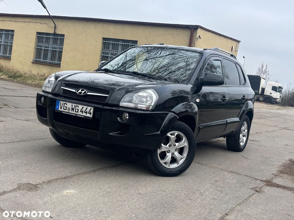 Hyundai Tucson 2.0 2WD GLS - 12