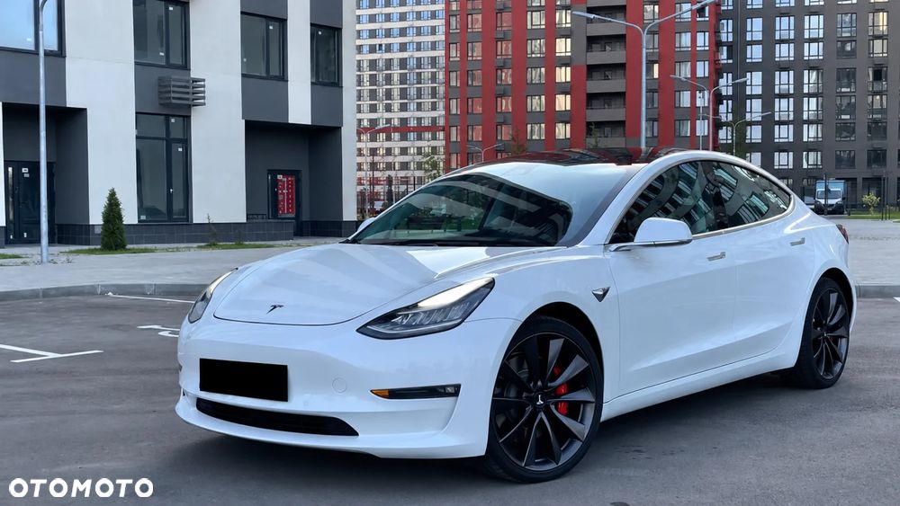 Tesla Model 3 Allradantrieb Dual Motor Performance - 3