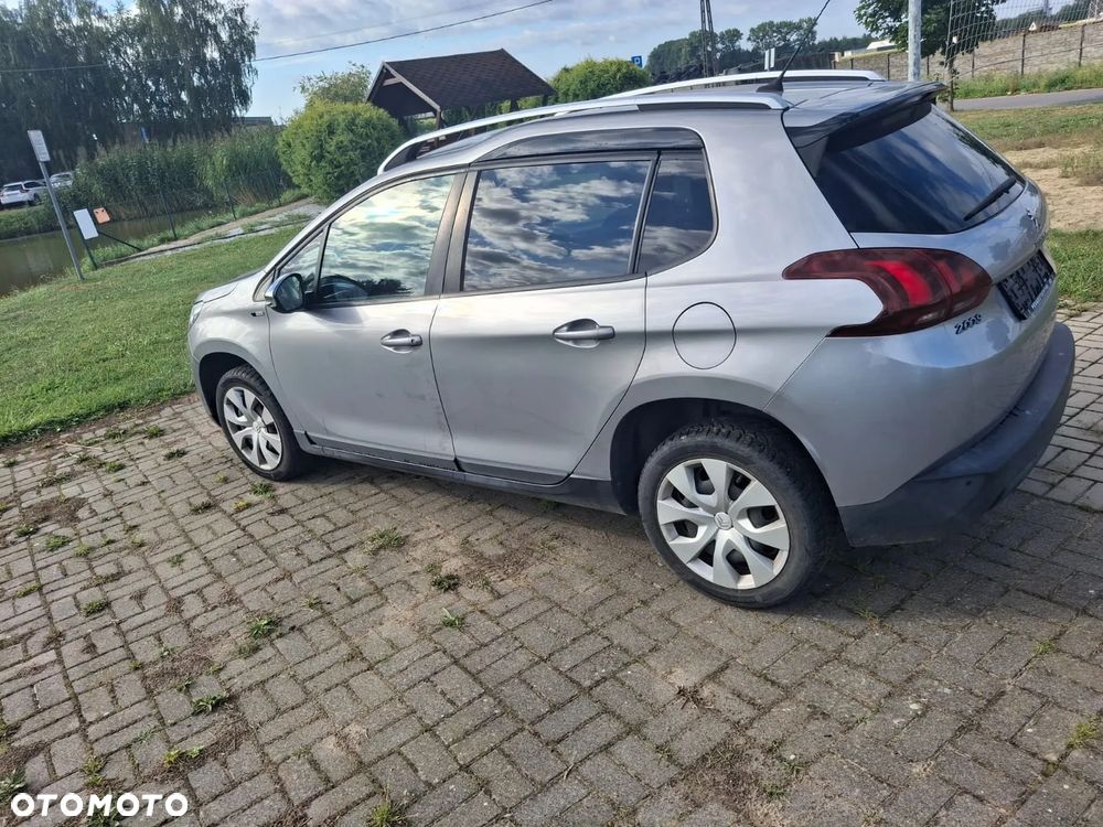 Peugeot 2008 PureTech 82 Style - 5
