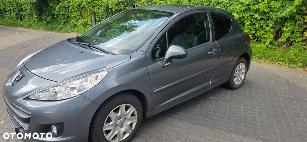 Peugeot 207 75 Urban Move - 21