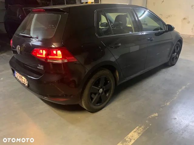 Volkswagen Golf - 18