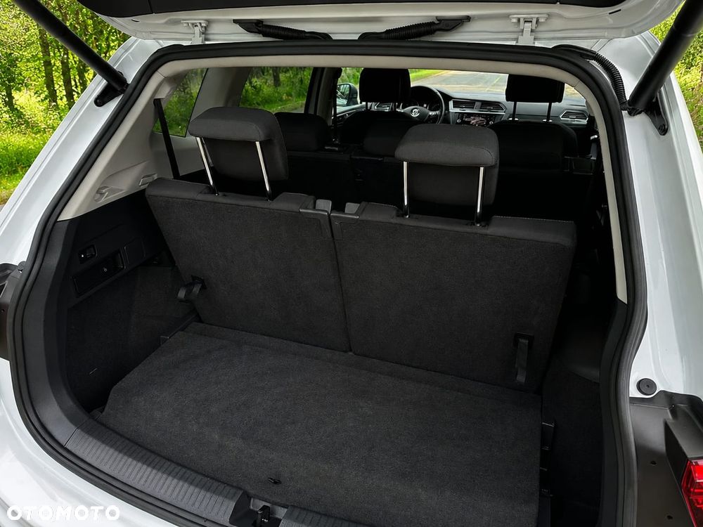 Volkswagen Tiguan Allspace 2.0 TDI SCR 4Motion DSG Highline - 6