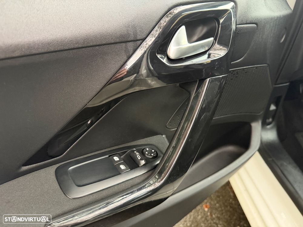 Peugeot 208 1.6 BlueHDi Active - 29