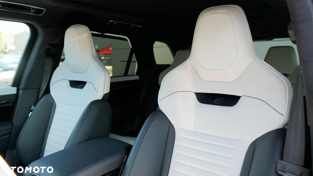 Land Rover Range Rover Sport P635 SV - 26