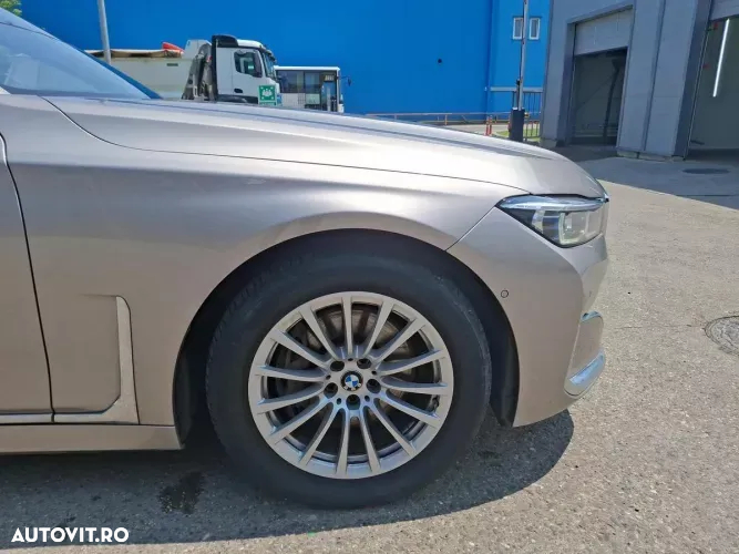 BMW Seria 7 730d xDrive - 15