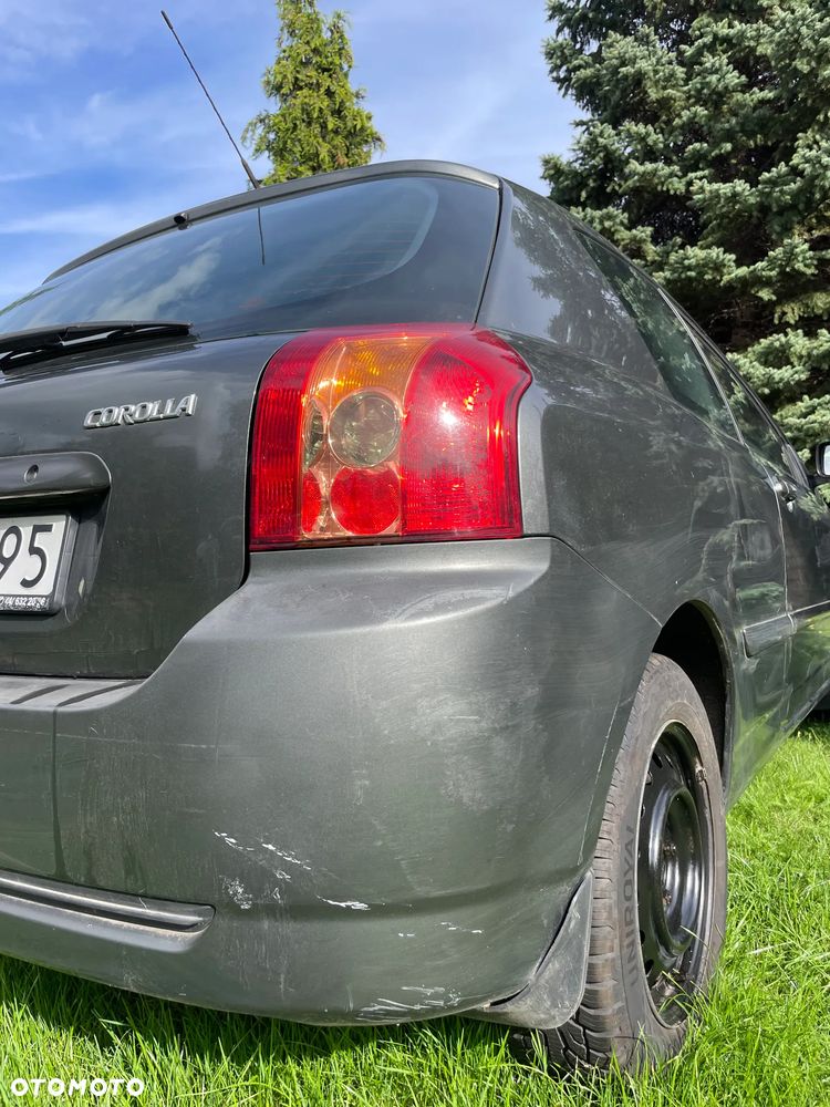 Toyota Corolla 1.4 VVT-i Base - 8