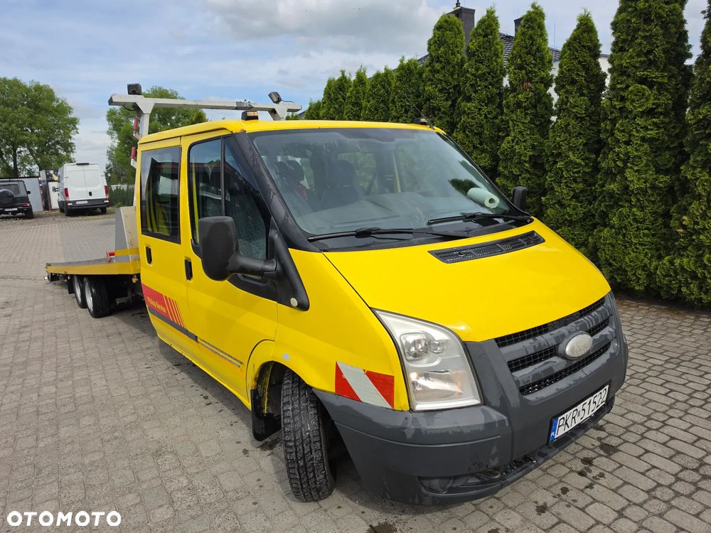 Ford Transit - 26