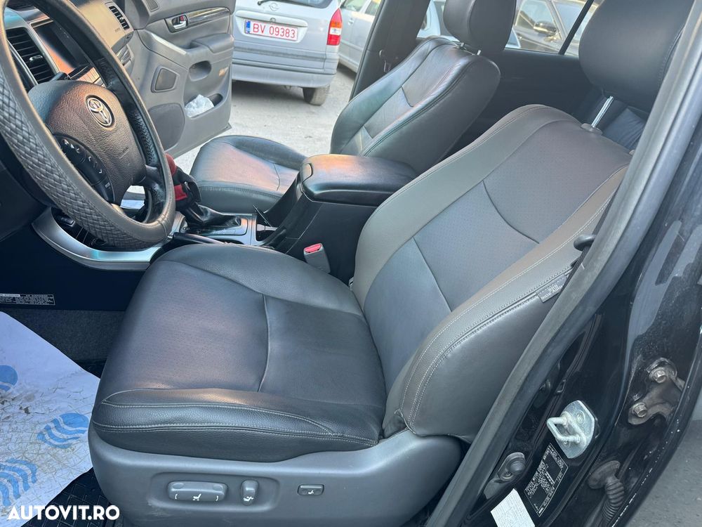 Toyota Land Cruiser 3.0 TD-4D Aut Executive - 9