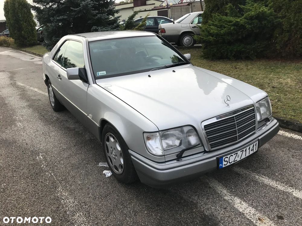 Mercedes-Benz Klasa E 320 - 4