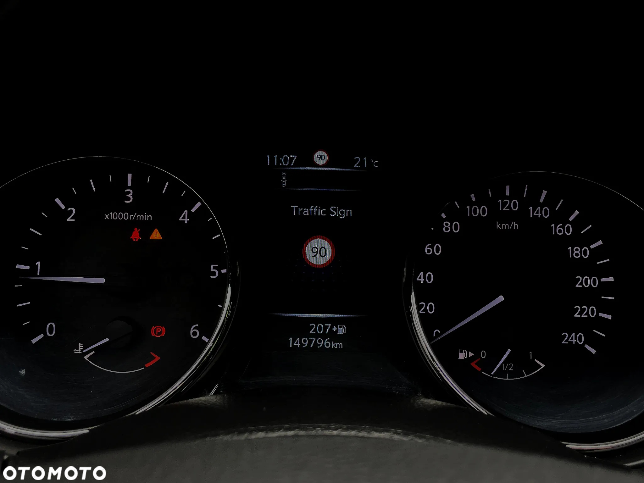 Nissan Qashqai 1.5 dCi Tekna - 21