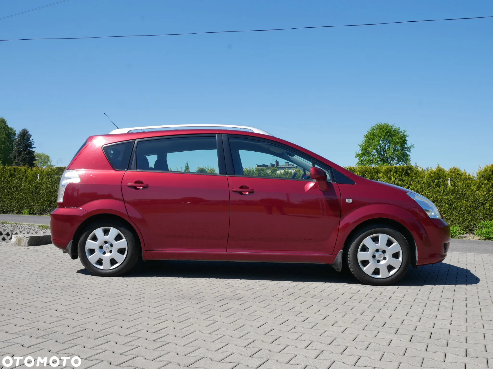 Toyota Corolla Verso - 8