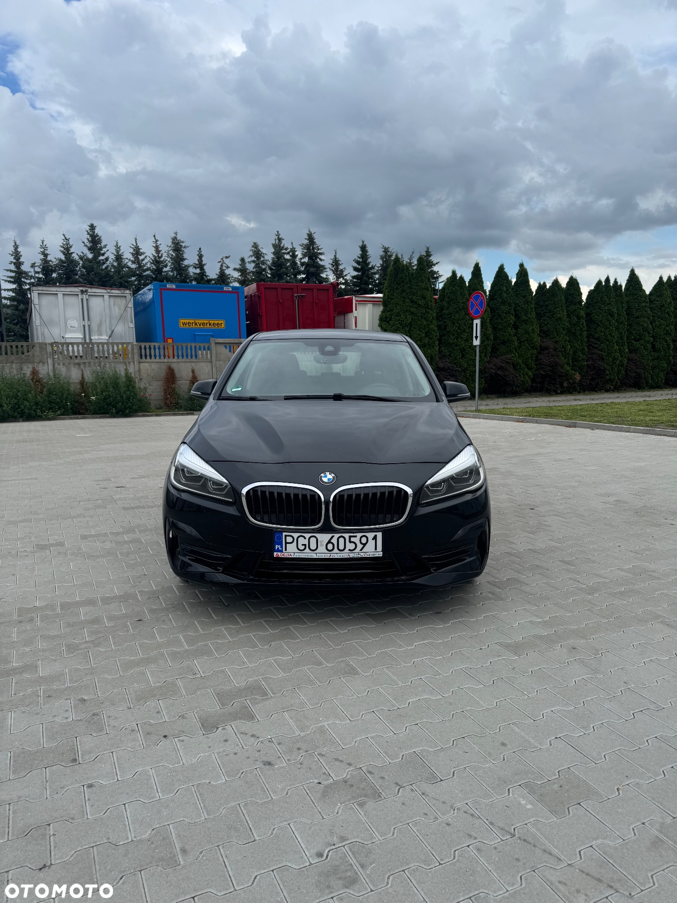 BMW Seria 2 218d - 3