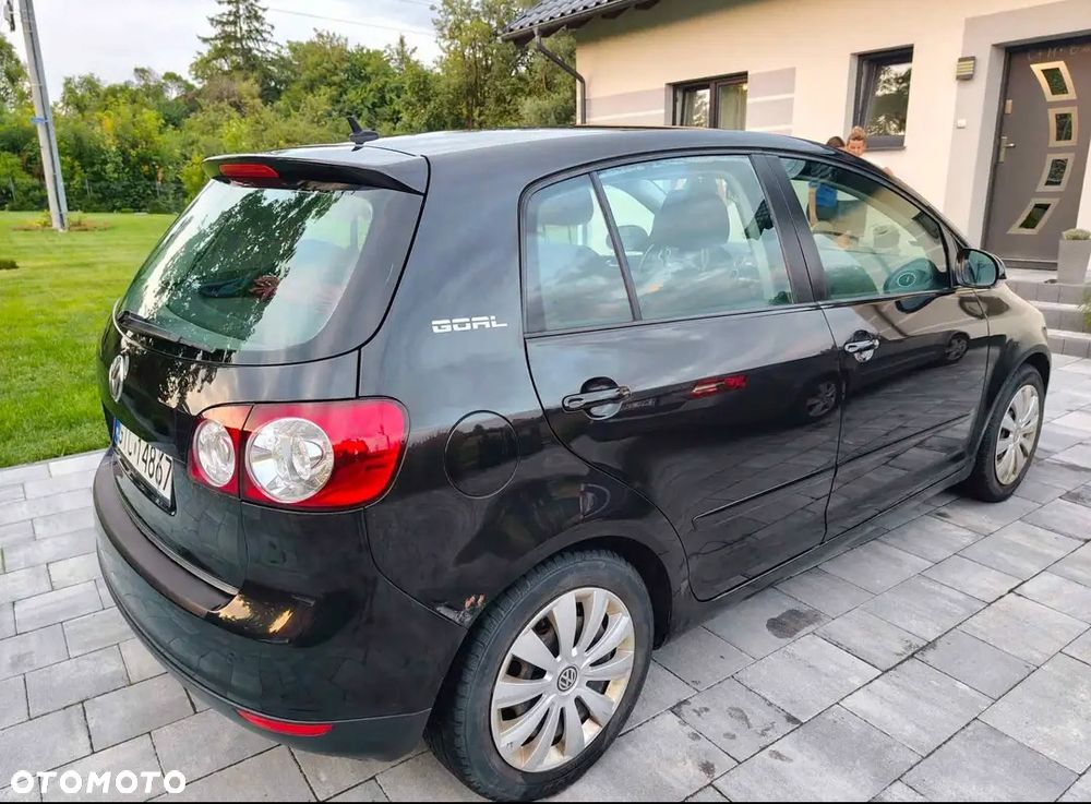 Volkswagen Golf Plus 1.9 TDI Q-Line - 3