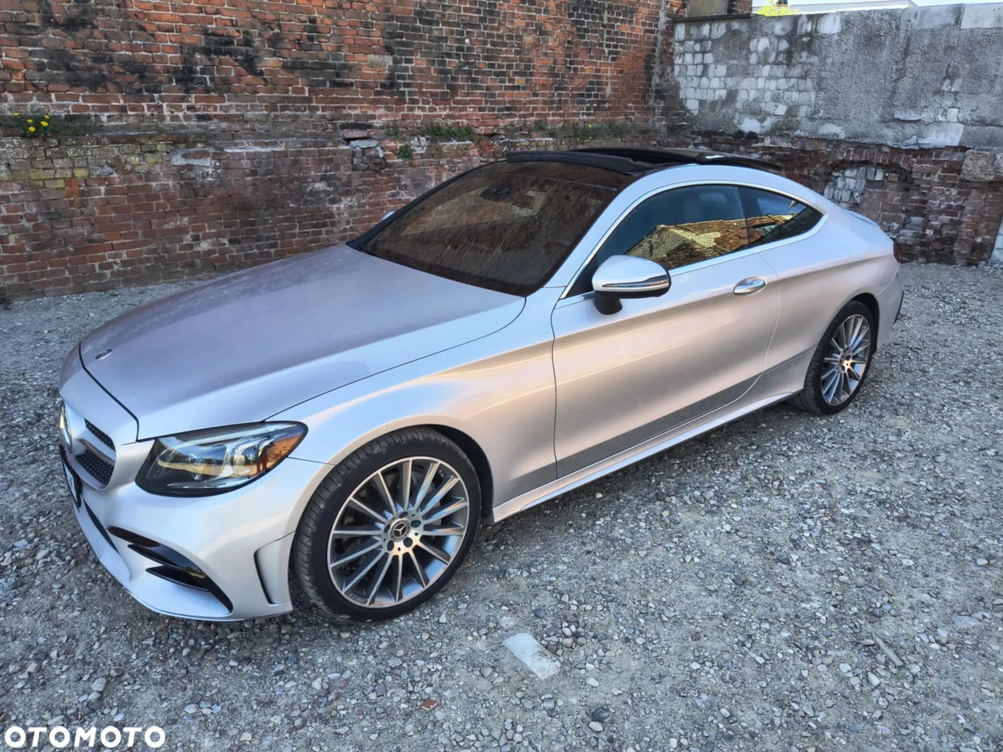 Mercedes-Benz Klasa C 300 Coupe 4Matic 9G-TRONIC AMG Line - 1