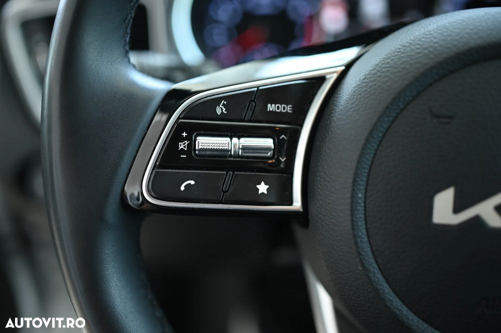 Kia XCeed 1.5 T-GDI OPF DCT7 VISION - 16